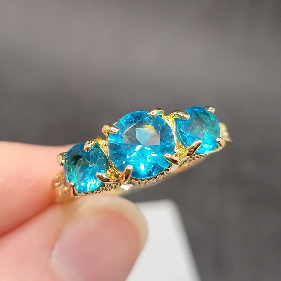 Jewelry - Beautiful Triple Stone Blue Topaz / Aquamarine Simulated Gold Tone Ring